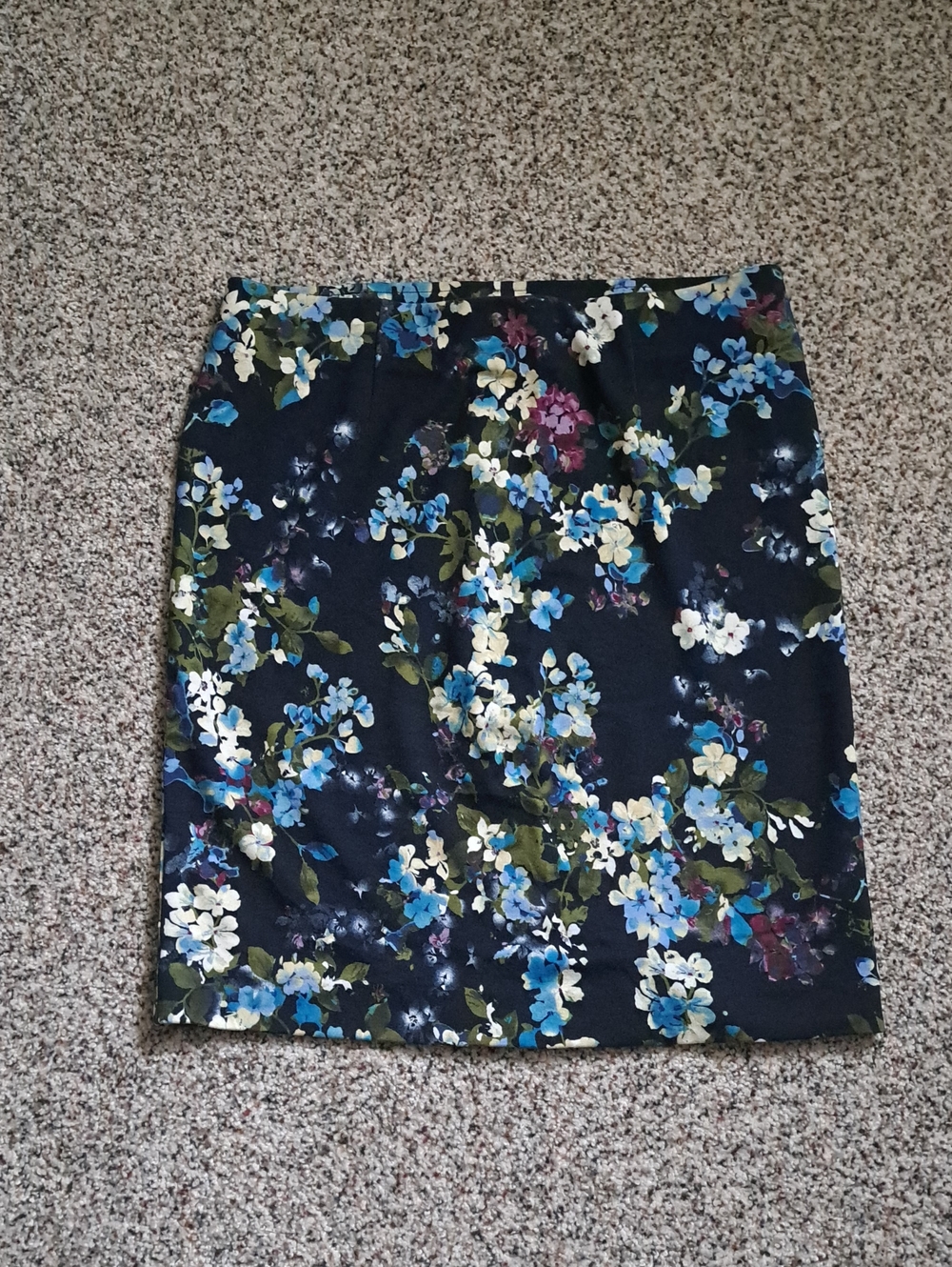 J. Jill Navy Floral Pencil Skirt with Blue and White Blooms
